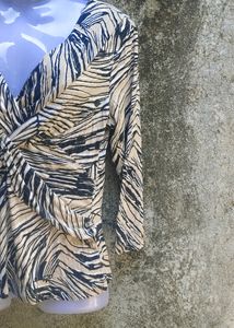 53F. CUTE WRAP TOP