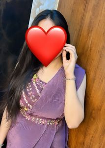 EMBELLISHED CREPE ONION COLOURED SAREE