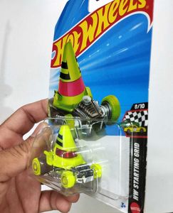 HotWheels Treasure Hunt CONE SHAKER