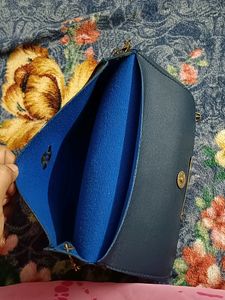 Black Hand/Sling Bag - 50% Off