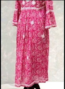 pure handwork chikenkari kurti
