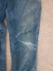 Levis Blue damage denim Jeans