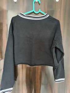 Black NY Cropped Sweatshirt