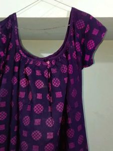 Comfortable Purple Printed Nightdress