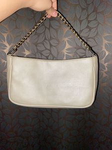 Cream Structured Handbag with Gold Chain