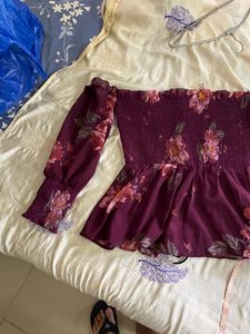 OFF SHOULDER FLORAL TOP