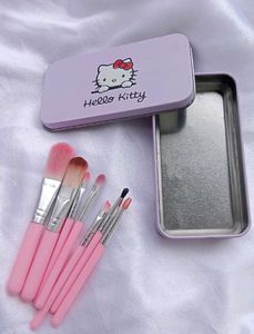 hello kitty  Makeup brush