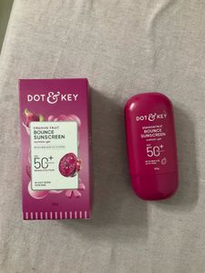 DOT &amp; KEY Dragon Fruit Bounce Sunscreen