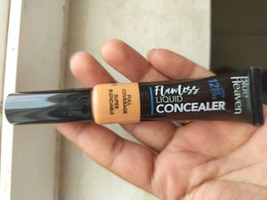 Blue Heaven Flawless Liquid Concealer