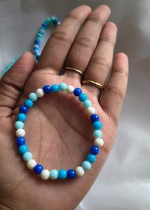 Blue &amp; White Beaded Bracelet Set