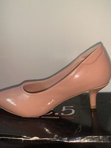 Classic Nude Peach Patent Heels
