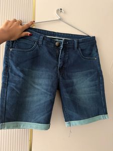 Stylish Denim Bermuda Shorts