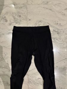 Black Basic Leggings