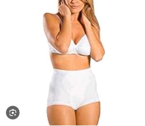 High-Waisted Panties shaper with beautiful bra