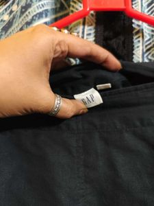 GAP Formal Black Midi Skirt