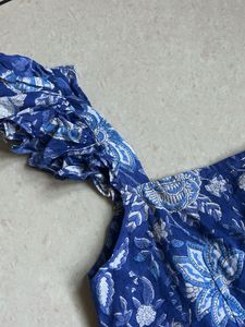 Beautiful Blue Floral Print Top
