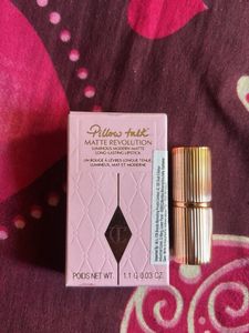Charlotte Tilbury Pillow Talk Lipstick