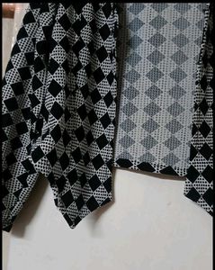 Stylish Pink &amp; Black shrug Set