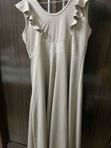 Flowy Ruffle Sleeve Maxi Dress