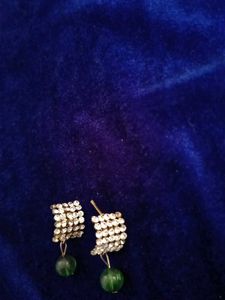 Sparkling Green Earrings