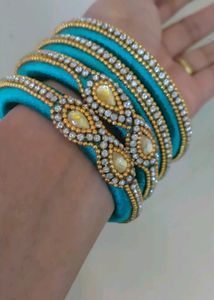 Thread Bangles Set ✨