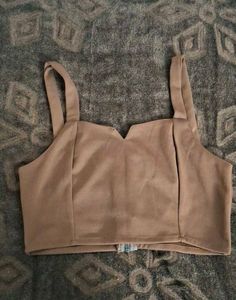 Little box party crop top