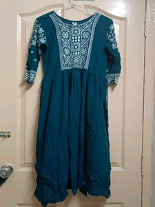 blue embroidery kurta