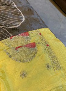 🌼🌻Vibrant Yellow Embroidered Kurta Set