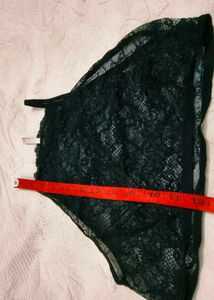 Very Cute And Beautiful Crop Top