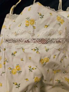 pintersty Floral Cami Top with Lace Trim - h&amp;m