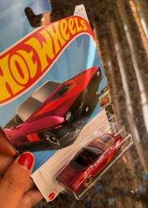 Hot Wheels 70 Plymouth Barracuda