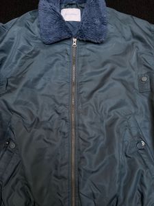 Stylish Bomber Jacket with Fur Collar