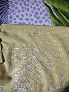 🌸Plus Size Embroidered Shirt