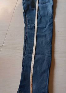 Bundle of men's jeans