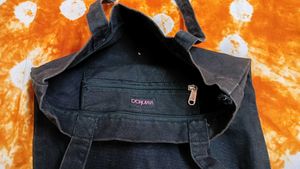 Cat Graphic Tote Bag