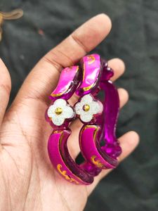 Red &amp; Crystal Embellished Bangles