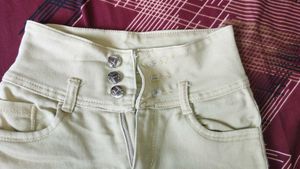 Cute Cream coloured High-Waisted Pants