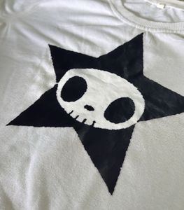 White Cropped T-Shirt with Star Skull Graphic