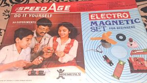 RARE 1990s Vintage electro magnetic beginners set