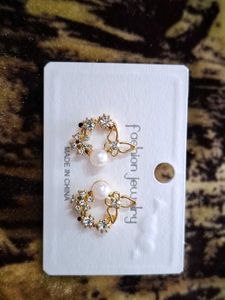 Sparkling Pearl &amp; Crystal Butterfly Earrings