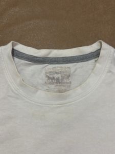 Levi's White T-Shirt