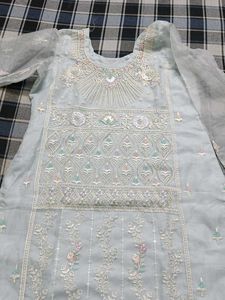 Elegant Embroidered Kurta set combo