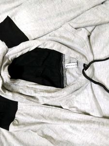 Unisex Light Grey Hoddie T-shirt