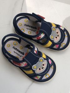 Babyhug Musical Sandal