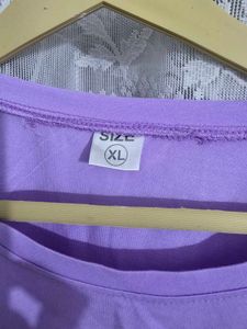 Puplre Crop top