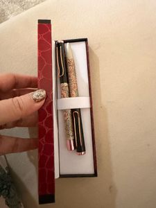 New Elegant Pen Set with Case