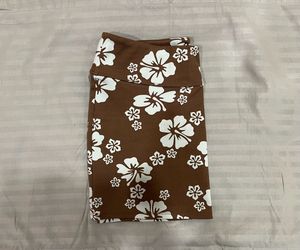 H&amp;M Brown and White Floral Straight Mini 🌴🍍🌺