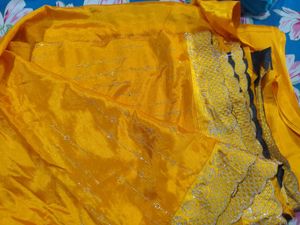 stone work saree with blouse piece