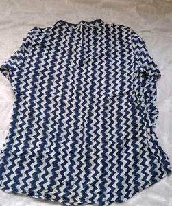 Short Stylish Blue &amp; White Kurti💙