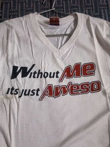 Men's white t shirt